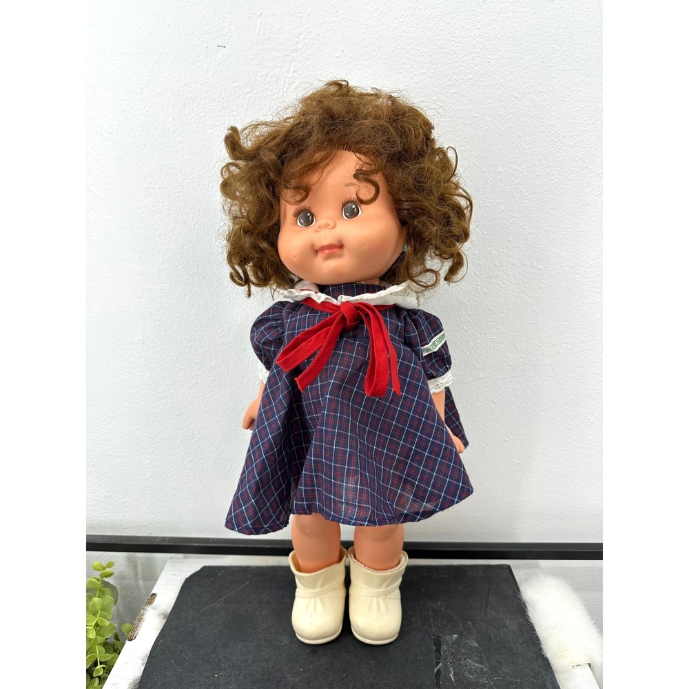 1985 Panosh Place Honey Combs Doll Brunette Curly hair girl jointed retro doll